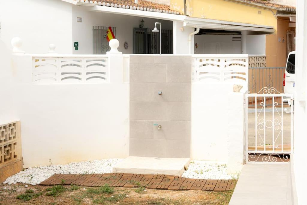 Casa Voramar En Denia A 300M De La Playa Villa Bagian luar foto